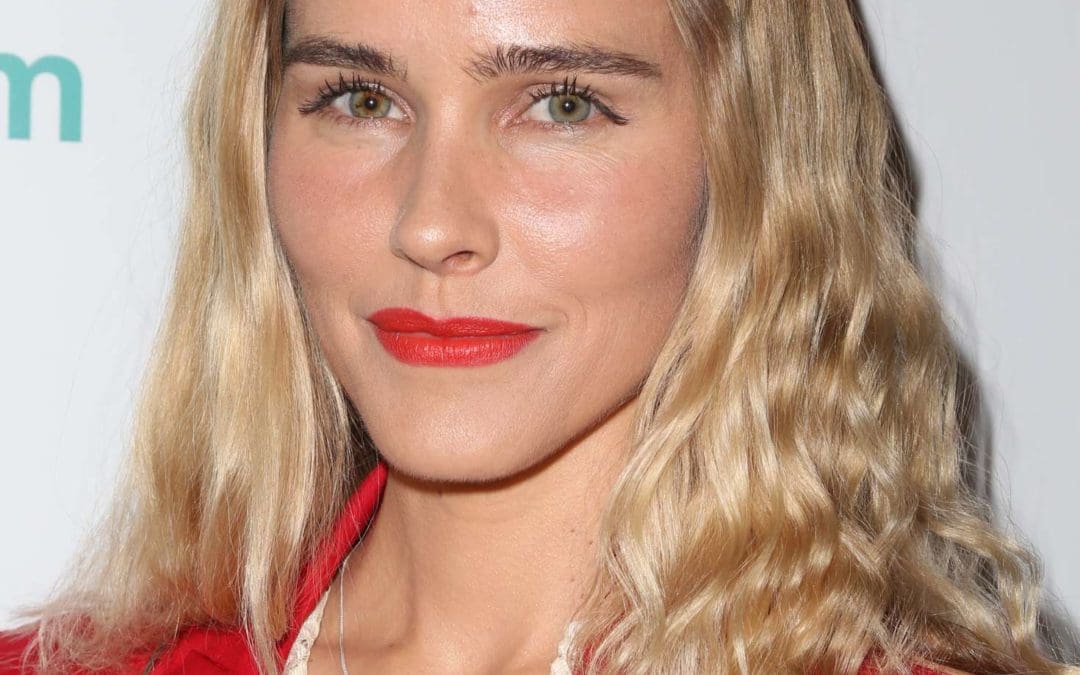 Australian Actor Isabel Lucas Talks About PEM